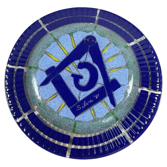Masonic Plate Signed Silva ’81 Blue Square Compass G Freemason Symbol 7” - Picture 3 of 5